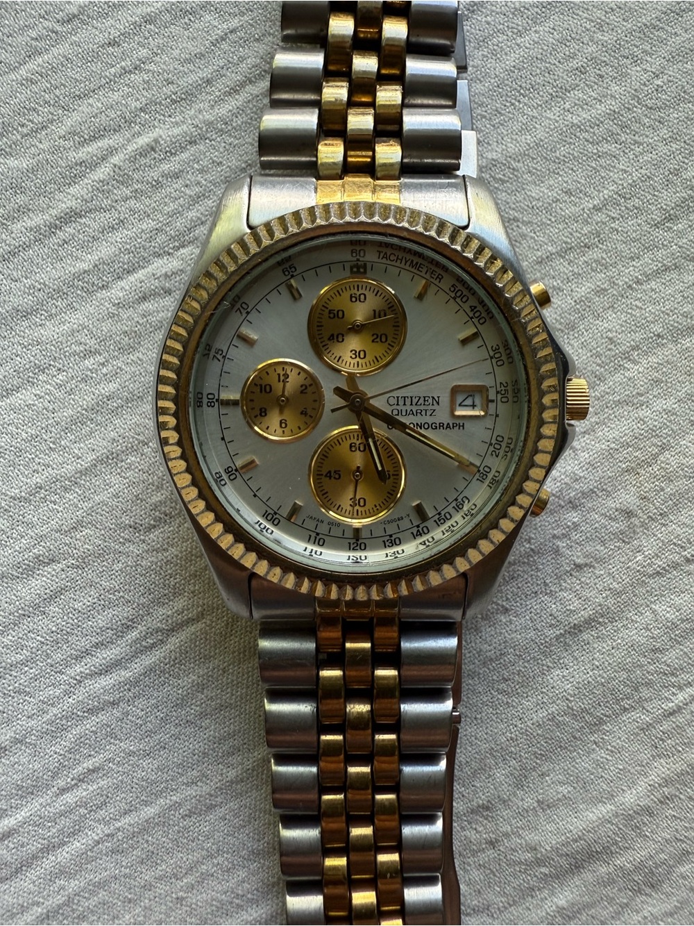 Vintage 1990s Citizen Chronograph Fluted Bezel 39mm Quartz Watch